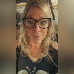 Meet your Posher, Stacey